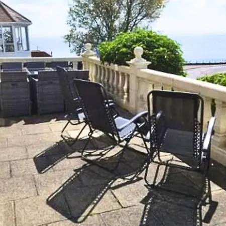 3Br Shorefield Cottage With Parking, Terrace, Sea View! Nr The Beach & Cliffs Pavillion By Luxiety Stays Serviced Accommodation Southend-on-Sea Exterior photo